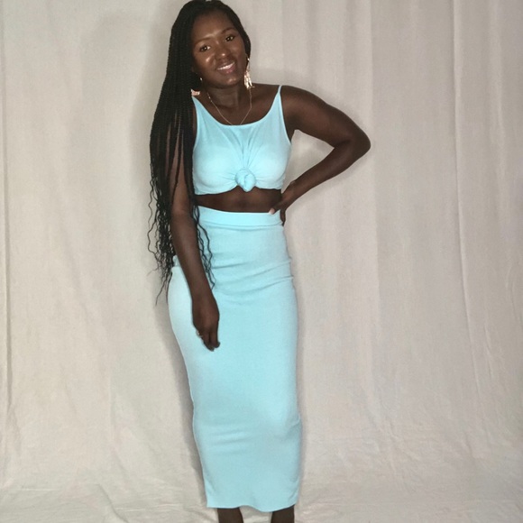 Powder Me - Picture 1 of 3